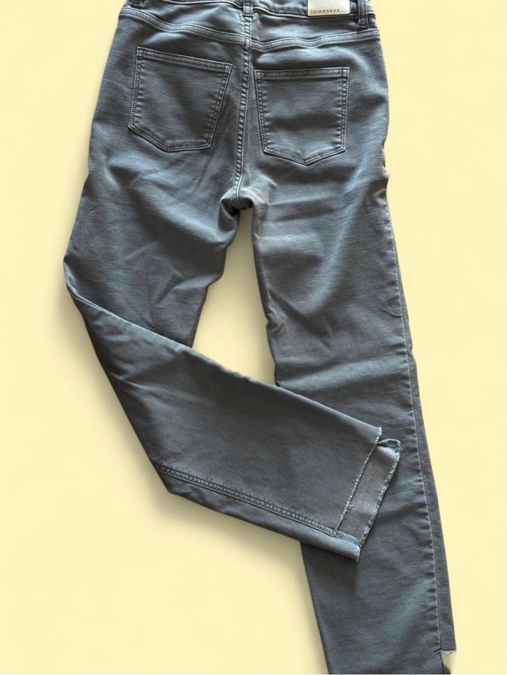 7 Diamonds Wide-Leg Jeans in Dusty Blue - Picture 3 of 9